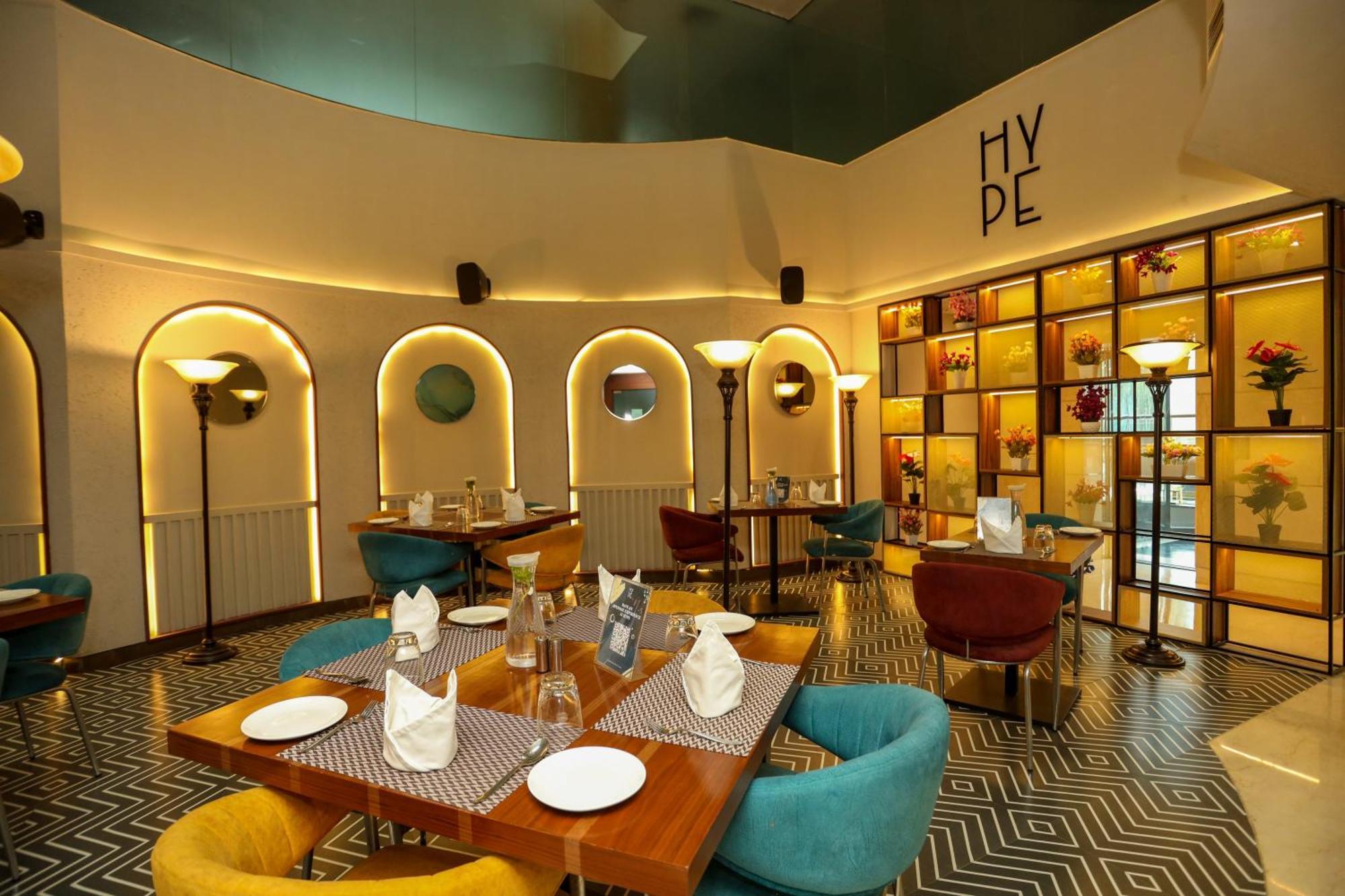 Hyphen Business Hotel โนอิดา ภายนอก รูปภาพ