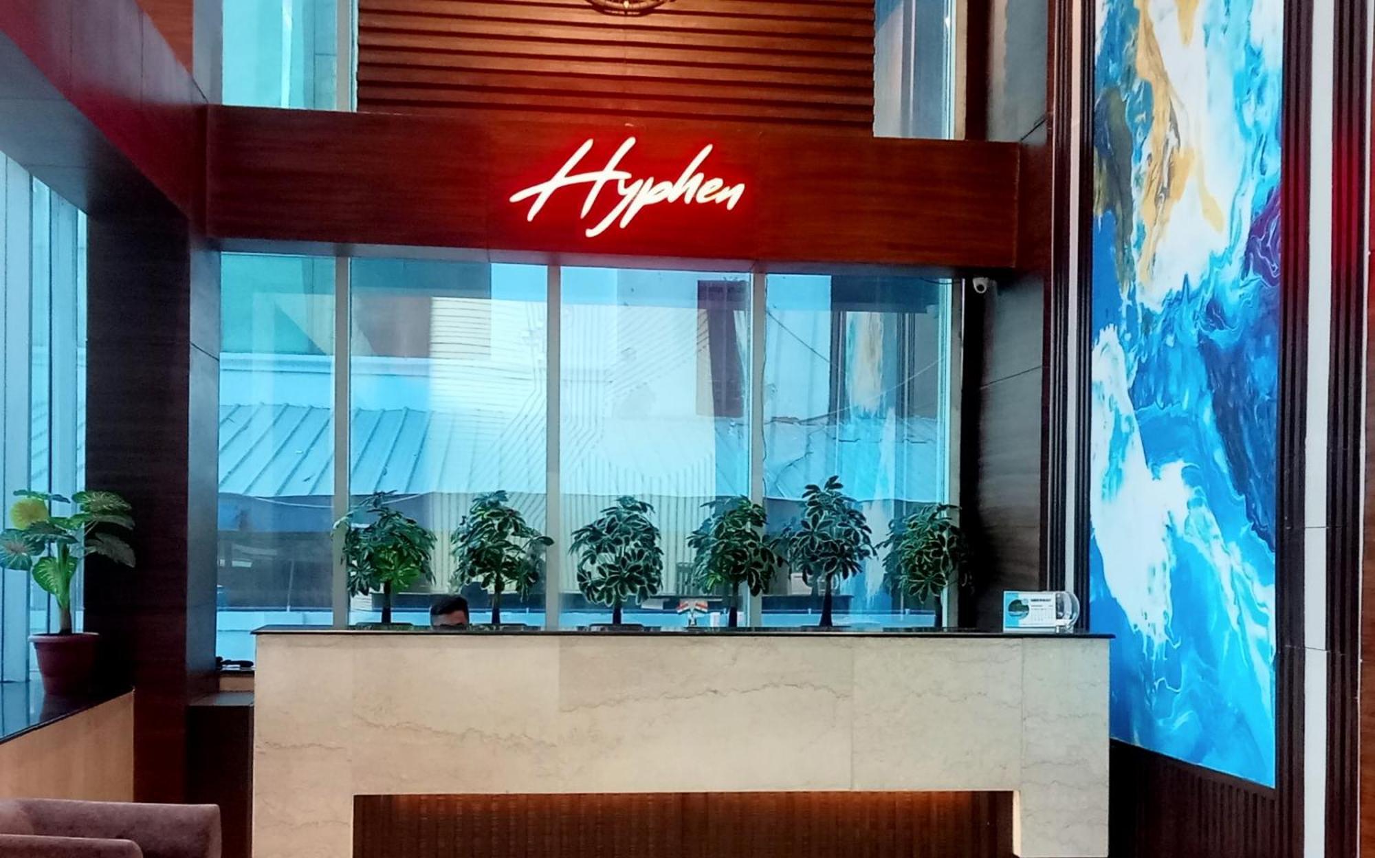 Hyphen Business Hotel โนอิดา ภายนอก รูปภาพ